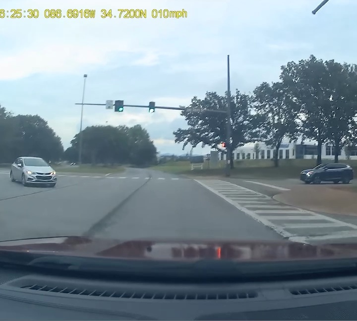 Point of no return, red-light violator in intersection